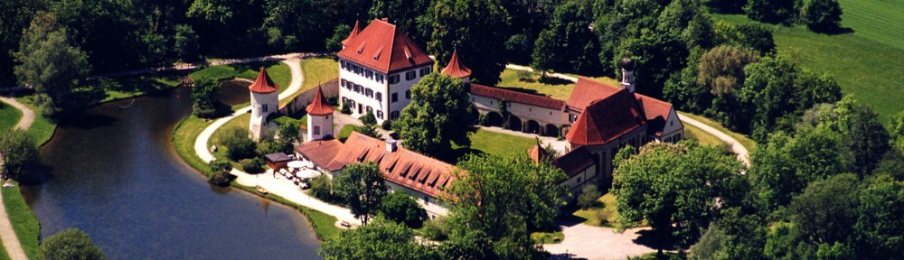 Luftaufnahme des Geländes der Internationalen Jugendbibliothek (https://ijbib.wordpress.com/about/)